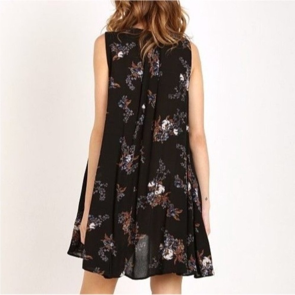 Free People xs black floral dress w/pockets - Picture 12 of 12